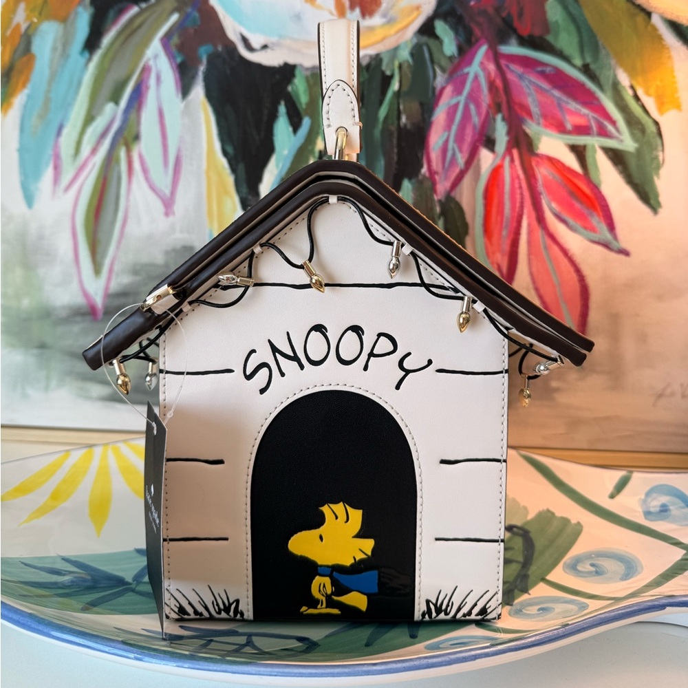 Kate Spade X Peanuts Snoopy 3D Dog House Crossbody Novelty Purse NWT Woodstock